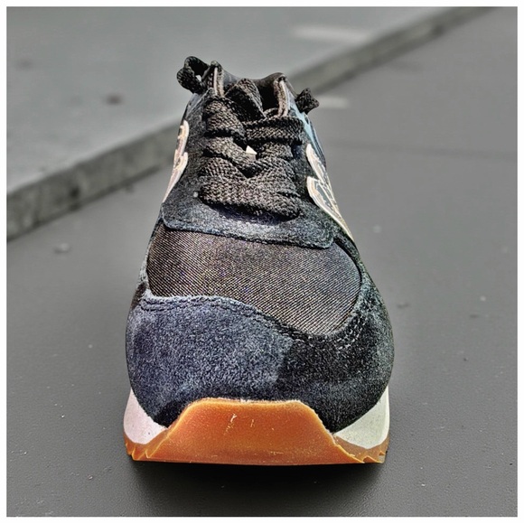 New Balance Platform Sneakers Black w
Leopard Detail | Women's Athleisure - Picture 8 of 17